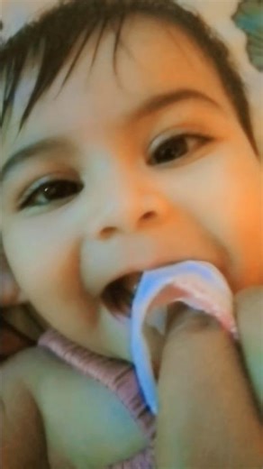क्या नवजात शिशु की जीभकी सफ़ाई करना ज़रूरी है ? | baby tongue cleaning#babycare#ytshorts