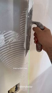 2.2K views · 244 reactions | Kitkat tile Splashback  #tiler #tileinstallation #tilework #melbournetiler #melbournebuilder | Terry Zheng | Facebook