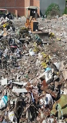 76K views · 463 reactions | Bulldozer Action to Clear Land #dozer #bulldozer #rells #reelsinstagram #heavyequipment | Bulldozer Operator | Facebook