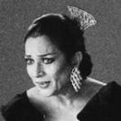 Lola Flores, la folclórica más internacional que «no cantaba ni bailaba»