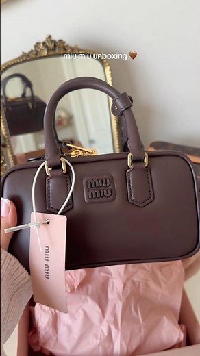 Unboxing the Miu Miu Arcadie bag - briarwood #miumiu #fallstyle #luxurybag #unboxingvideo