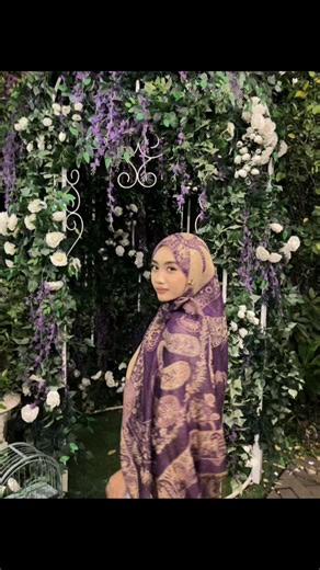 bunga bunga cinta bermekaran #pashminachasmere