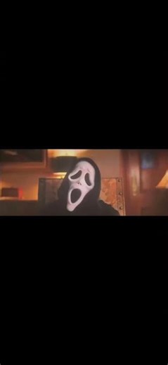 Shorty Can’t GET OUT! #scarymovie #ghostface #getout #hypnotized ￼#shawnwayans #scream