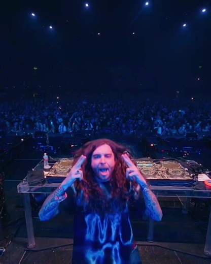 Dubstep Experience at the Old Lakers Stadium