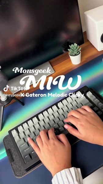 Keypro หาทำวันนี้ สวิตซ์ที่เพื่อนๆร้องยี้ แต่พี่ชอบอะน้องงง #customkeyboard #Monsgeek #Akko #keyboard #keypro #คีย์บอร์ด #gateron #M1W #akko #loga