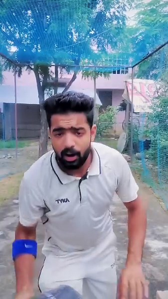 282K views · 5.9K reactions | Dominator Plastic Cricket Bat Review And Test | Best Hitting Bat #cricket #cricketlover #bat #batlovers #newbat #cricketbat #plasticbat #review #test #testing #unwrap #hittingbat #lightweight #ykk #yashkikartute #yashcricket #cricketfans #cricketlife #jespo #dominator #cricketer #player #sportsman #sportsequipment #cricketproduct #cricketequipment #reels #cricketreels #fbreels | Yash Ki Kartute | Facebook