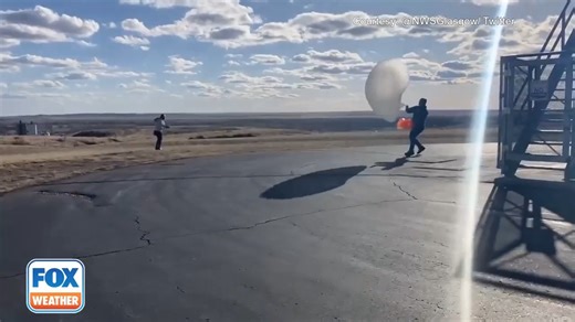 11 reactions | Meteorologists at the National Weather Service in Glasgow, Montana had quite the adventure launching a weather ballon Thursday night as winds gusted near 50 mph. Here's why meteorologists launch weather ballons: bit.ly/3Dcnbzm | FOX Weather | Facebook
