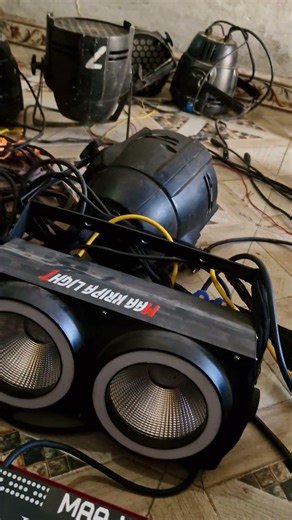 pilot 2000 not working par and blinder #dj #soundlight #pilot2000