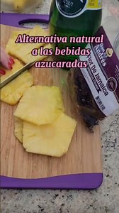 Sustituir los refrescos por opciones naturales es uno de los cambios más simples…