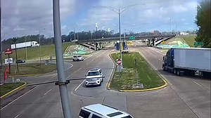 Watch: Video shows the moment a tractor-trailer dove off the highway and crossed over several lanes before finally coming to rest. Read the full story here: https://bit.ly/3IrHtpw (Credit: Rayne Police Department via Storyful) | Fox 8 News