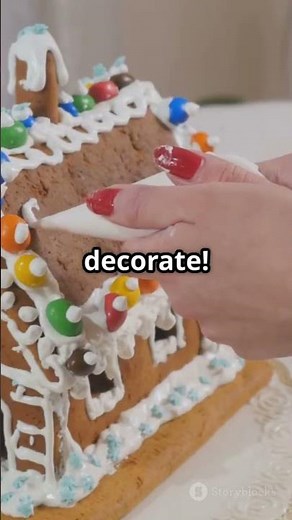 How to Build a Starter House in Minecraft (Easy & Quick!)