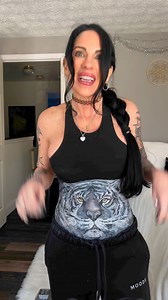 35K views · 121 reactions | This is the first time I body painted a tiger on myself. I worked so hard on this. I hope you all like it! Our little Romey loved it as you can see! I think he thought I painted his dad!  #painter #tigers #jenthebodypainter | Jen The Body Painter | Facebook