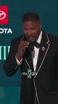 Moments like Jamie Foxx’s Ultimate Icon tribute are what the #BETAwards are all about 👏🏾