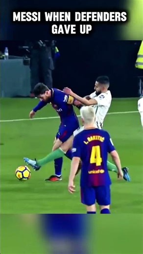Messi's Control Was So Good Defenders Stopped Trying #football #messi #skills