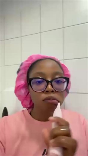 How to Combat Bad Breath with an Electric Toothbrush