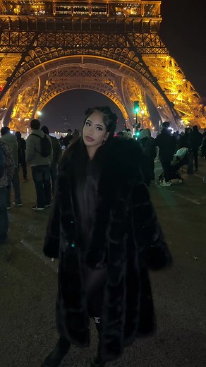 Aya Tanajli: Twerking and Paris Vibes
