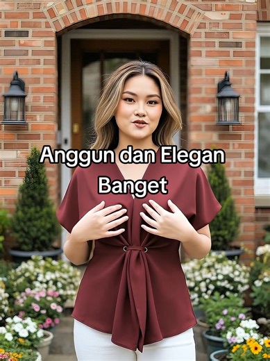 Kadang yang kita butuhin cuma atasan simpel… tapi bikin pede 🤎 Nyaman, jatuhnya cakep, dan bikin look langsung naik level ✨ Yang lagi cari blouse feminin, ini wajib coba. 🛒 Link di keranjang~ #fyp #fyptiktok #blousewanita #atasancewek #bajufeminin