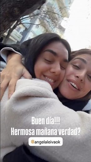 Is Eugenia Quevedo at the Movistar Arena today with Ángela Leiva? Yes or no?