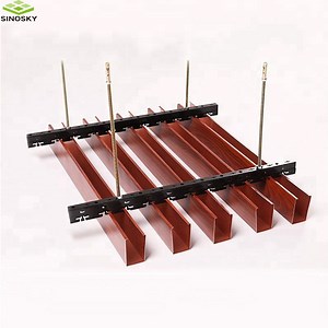 [Hot Item] Moisture-Proof Wood Baffle Ceiling System Aluminum Baffle Ceilings Strip Shade Baffle Ceiling
