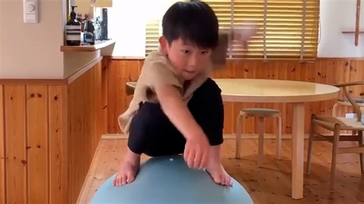 Meet the 10-year-old training to become a jockey - using a bouncing ball
