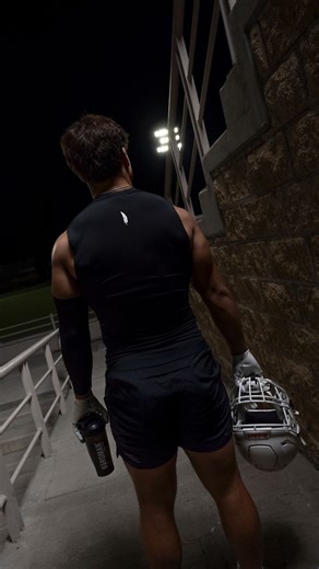Birdman USA Official on Instagram: "Super Bowl is around the corner.⁠ ⁠ Creatine is part of our game plan. for performance today and consistency tomorrow.⁠ ⁠ Same routine. Same fuel. 🏈🦅"