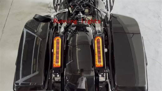 Motorcycle Electra Glo Keystone Auxiliary LED Run/Brake/Turn Lamps for Harley Rear Fender  Keystone Saddlebag Side Light 14-18