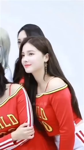 Nancy lover on Instagram: "Delhi’s air quality nears ‘severe’ level, pollution crosses 400-mark in 15 stations The 24-hour average Air Quality Index (AQl), reported at 4 pm every day, stood at 361 on Saturday. It worsened further to 372 at 6 pm. Delhi’s air quality worsened on Saturday as pollution levels exceeded the 400-mark in many areas, making the national capital one of the most polluted cities in the country."