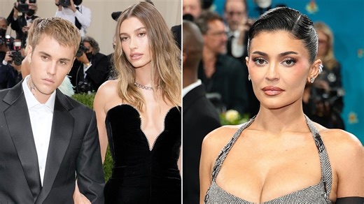 Kylie Jenner addressed fans’ reaction to the gold-plated gown she wore to Hailey Bieber and Justin Bieber’s wedding in 2018. bit.ly/3LcBrQF | E! News