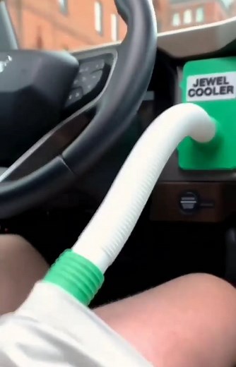 Industrial Gadgets on Instagram: "🔥🔥Follow👉🏻@industrial.gadgets for more. Useful or not⁉️🤔 Source: @unnecessaryinventions . . ------------------------------------------------------------ . . . 💡💡 DM for credit or removal request (no copyright interferential intended) 💡💡 🔗 All rights and credits reserved to the respective owner(s). #Industrialgadgets #usa #uk #canada #europe #design #equipment #tools #idea #engineering #inventions #invention #science #technology #industry"