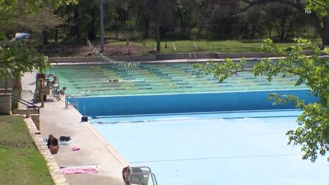 City of Austin delays reopening Deep Eddy Pool