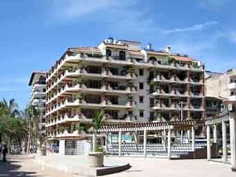 Puerto Vallarta Rentals Plaza Mar | Plazamar