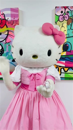 Hello Kitty Eyecons Makeup Collection by HipDot