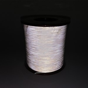 [Hot Item] 150d / 2 Embroidery Reflective Thread Sewing Reflective Yarn for Weaving