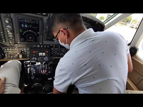 Startup King Air 350 and cockpit prep