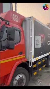 ஓரியன் பேட்டரி தொழிற்சாலையில் தயாரித்து டிஸ்ட்ரிபியூட்டர் கடைக்கு கொண்டு சென்று கொடுக்கும் காட்சி.