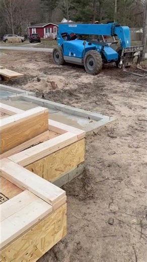 Pentwater house build walls going up#1