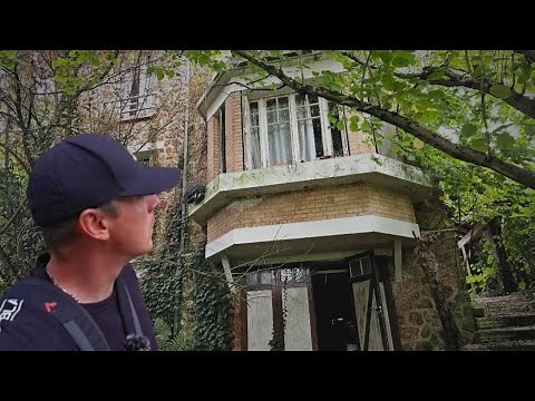 This ABANDONED VILLA is simply magnificent, everything still remains! (URBEX)