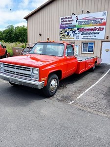 1986 CHEVROLET 3500 HODGES 19' RAMP TRUCK for sale in MIDDLETOWN, CT, Price: $27,000
