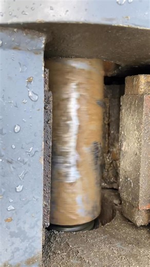 Goodeng machine pe rod Iss tarah khulte he #reels #viralreels #viralreelsonfb #newviraltrendingreels #newreelsvideos #newreelsvideo #newreelsviral #reelsvideo #newtrendingreels #reesl | Nadim Ali