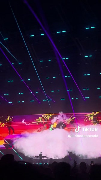 Snoop Dogg Excision Dubstep Rave Visuals