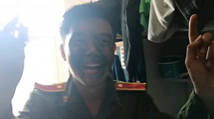 军训回来后开箱军训前买的外星人x17 r1 3070＋11800h，后续开机等过程链接在评论区