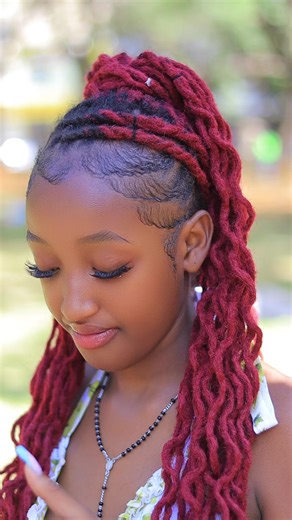 Anyone who can take care of this beautiful lady 🥰😍dm 😂😂😂😂😂😂😂#fyp #500k #_miss_dimples @COLOBLAC @RayQ