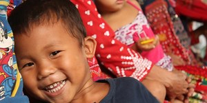 Good and bad traditions for children