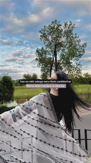 sariq__writer_10k 敖 on Instagram: "Follow me  @sariq__writer_10k  . . . 푳풊풌풆 풔풉풂풓풆 풄풐풎풎풆풏풕풔 ♡● . . . . . #reelsinstagram #trendingreels #relatablepost #shayari #sadshayari #shayarioftheday #2lineshyari #explorepage #viral"