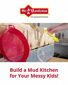 How many of you have kids that LOVE to make mud pies?! Building them...