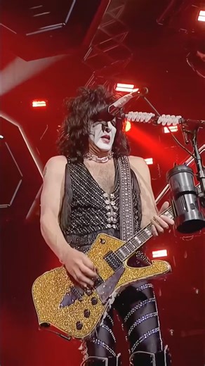 Throwback to when MSG was on FIRE for KISS' final show in 2023! Who was there??🔥