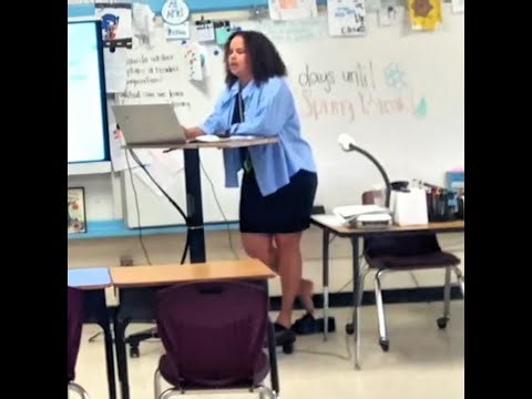 Classroom | Candid Shoeplay #11