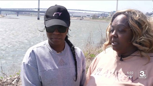 Search continues for missing girls near Missouri River