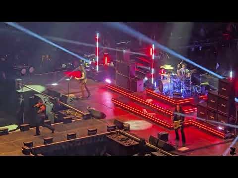 Extreme - Get the Funk Out live Manchester CO-OP Live 06/07/2026. Def Leppard tour