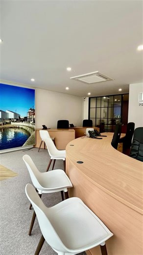 As members of The Guild of Property Professionals, Lovetts Property Services can help even if you’re moving outside our local area. Buying or selling elsewhere? We’ll connect you with a trusted agent from our network #PropertyTok #propertyexpert #estateagentsuk